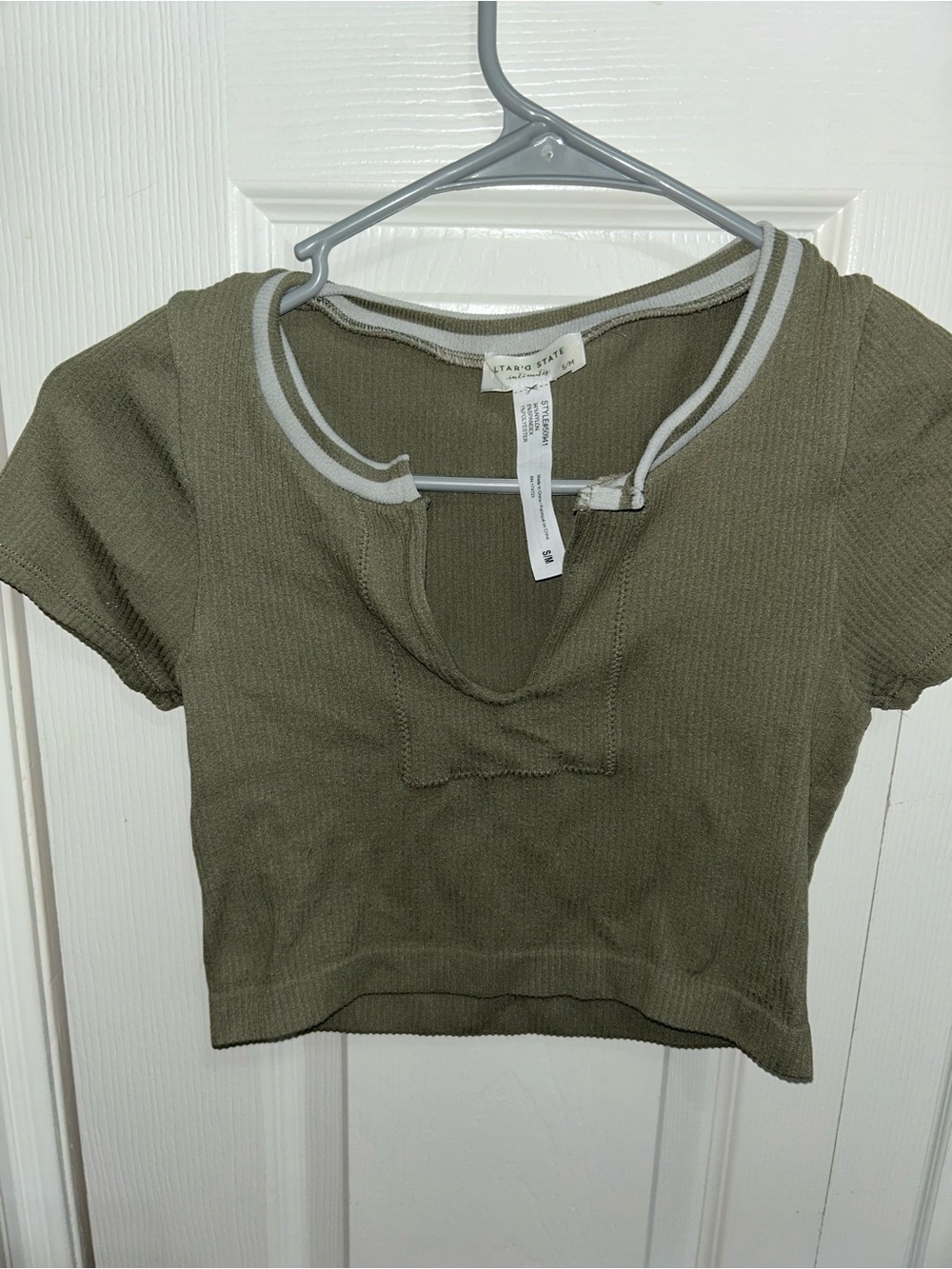 Altar'd State Olive Green Ribbed Crop Top with White Trim - Picture 2 of 3